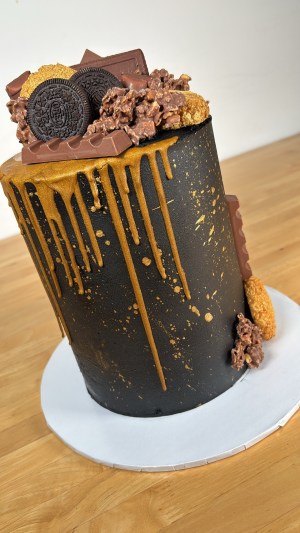 Drip cake in Carnaross