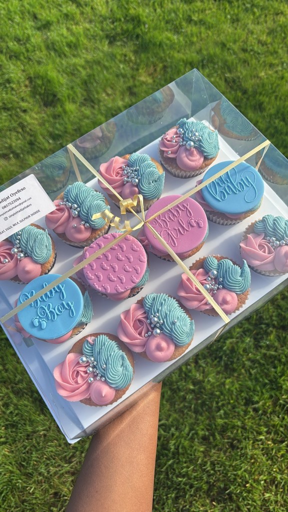 Baby shower gender reveal cupcakes in Meath