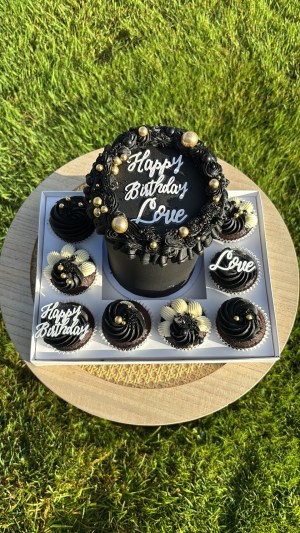 Personalised Bento cake and cupcake box in Kells, Co. Meath