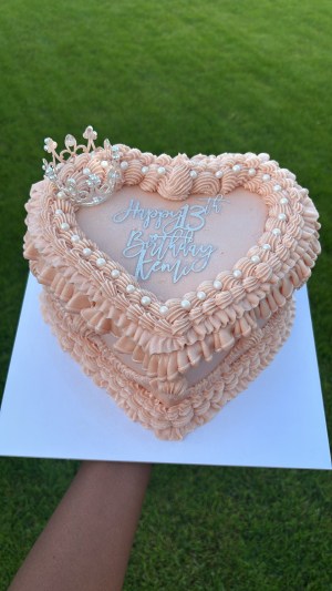 Heart cake in Meath