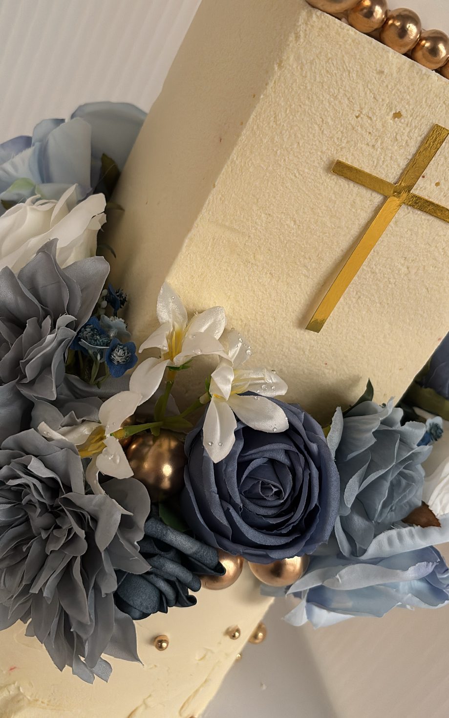 Communion & Confirmation Cake Delivery Ireland